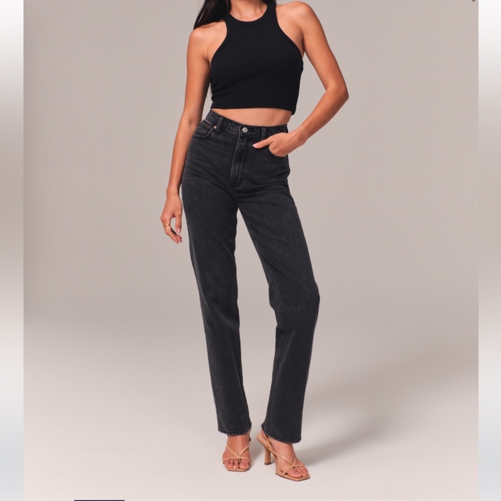 Abercrombie Ultra High Rise 90s Straight Jean Curve Love